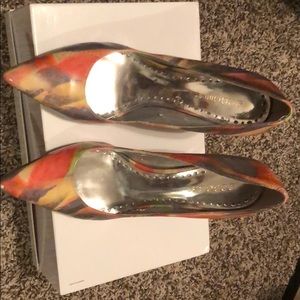 BCBG Girls size 9.5 Multicolored heel